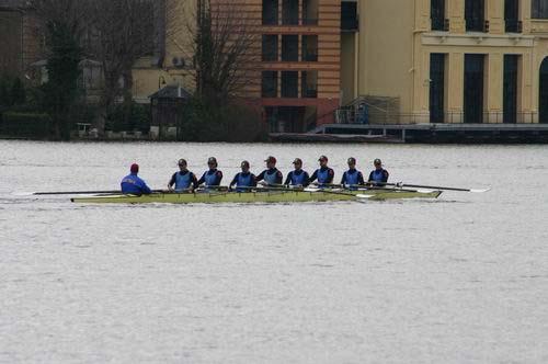 Chiswick e Putney (nella direzione opposta a quella della Oxford- Cambridge).