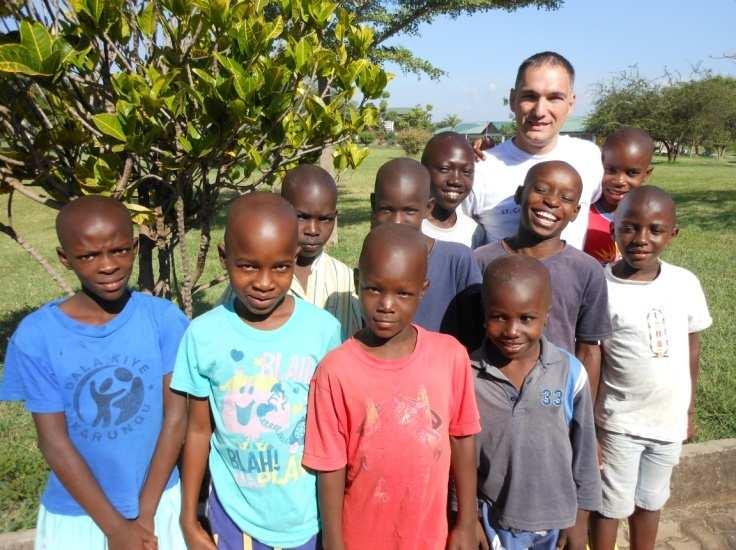 30 th June Salina Loris from Turin who is a nurse arrived for a 1 week visit here in Karungu. This is after completion of his 6 months volunteer job in Sudan.