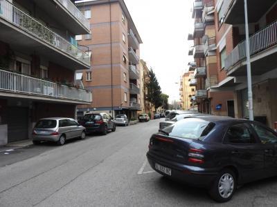 000 150 mq :9 Rieti - Via Morro - appartamento di ampia metrurara con garage ristrutturato Rif. 1251 Regina Pacis 110.