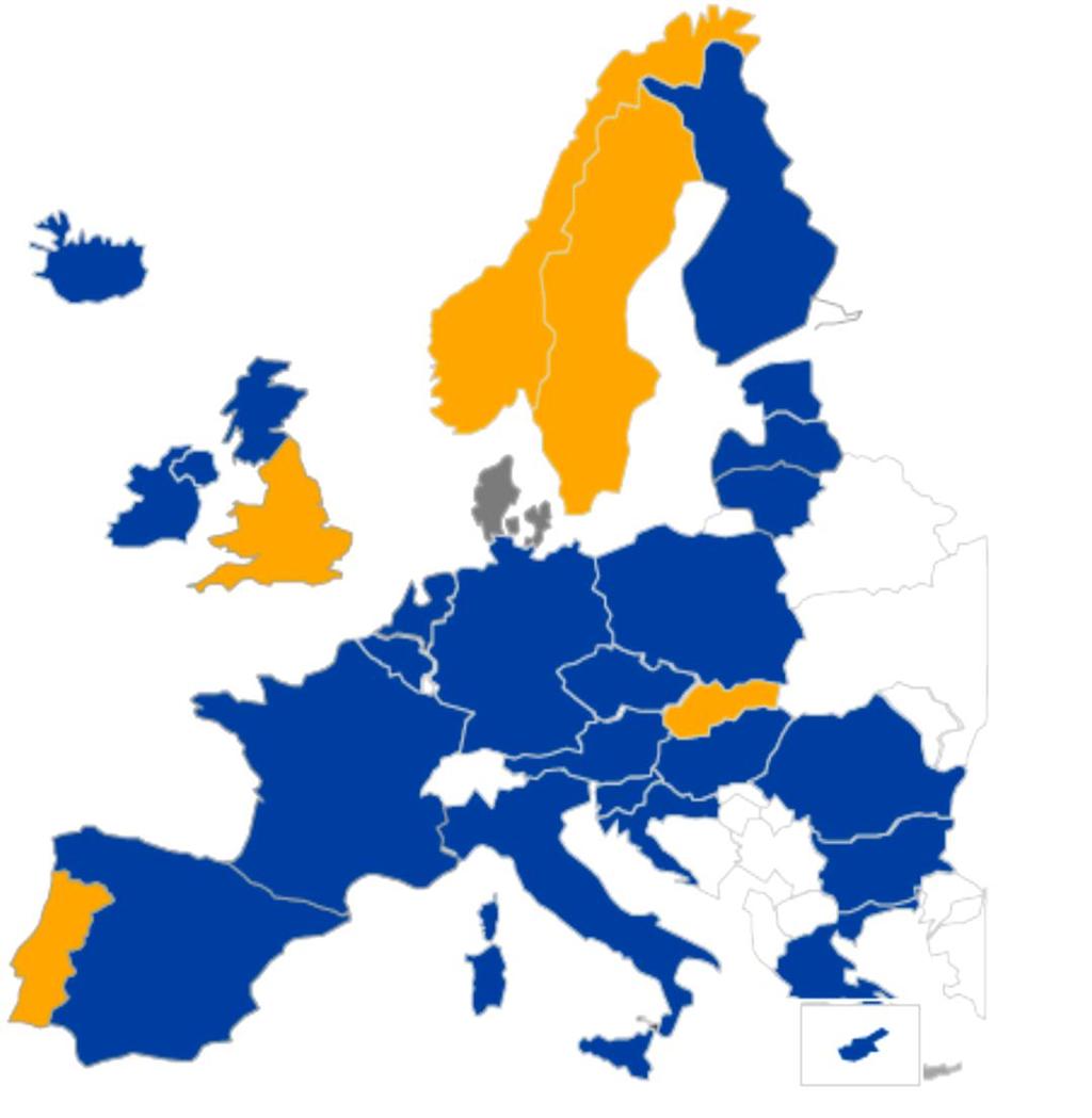 TECHNICAL REPORT Seasonal influenza vaccination and antiviral use in Europe 2013-2014 and 2014-2015 Di 30 stati che hanno risposto alla survey: 29 hanno direttive specifiche