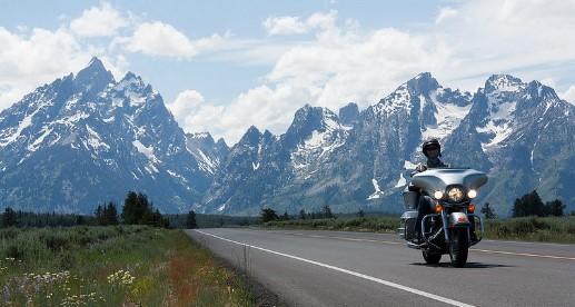 Prendete la US 89 e andate a nord verso Livingston, una vera città dell Ovest. Ci sono alcune strade scenografiche ma la città di Livingston merita davvero di essere visitata.