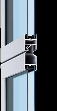 Profilo a taglio termico in 42 mm e 67 mm di spessore I profili con lato interno ed esterno a taglio termico sono la prima scelta, laddove la coibentazione termica dei capannoni gioca un ruolo