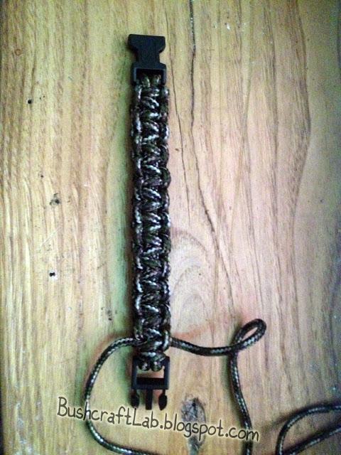 Con la pratica si riuscirà ad ottenere diversi tipi di bracciali in paracord realizzati anche con altre tipologie di