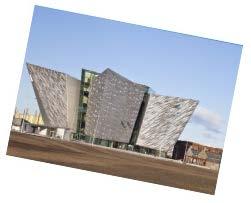 Bisogna ammettere che la maggior parte delle attrazioni di Belfast non sono legate al Trono di Spade ma per chi vuole, consigliamo di visitare il museo del Titanic o fare un giro sui taxi neri!