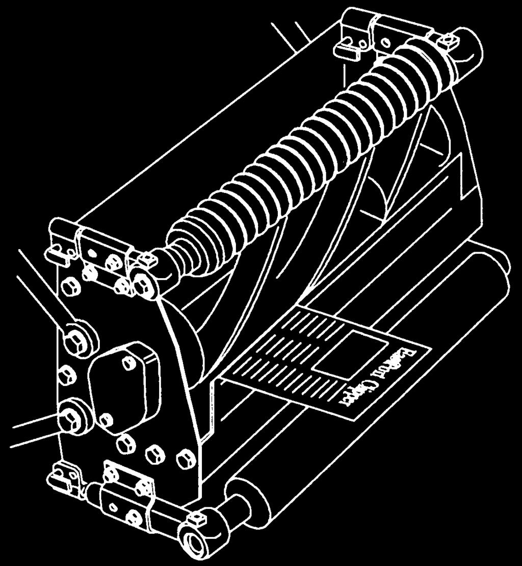 Regolazione in parallelo controlama-cilindro. Per girare la manopola di regolazione della controlama occorre una chiave di 3/4" (9 mm).