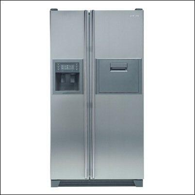 Esercizio 3 (I) L impresa FREEZER Srl produce due tipologie di frigoriferi con capacità di carico ed ingombri differenti (di seguito chiamati modelli A e B).