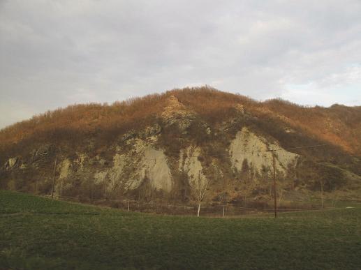 Essendo l area molto ricca di piccoli nuclei e borghi rurali, se ne riportano tre esempi significativi (due dei quali citati da