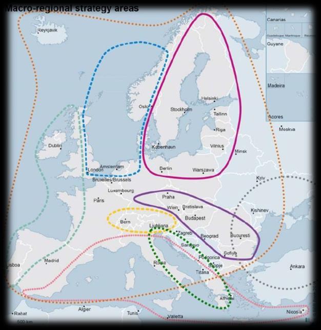 Strategie macroregionali europee Area baltica (adottata nel 2009) Area danubiana (adottata 2011) Area adriatico-ionica