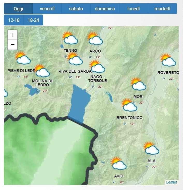 Al centro della pagina è presente una mappa previsionale navigabile con tre livelli di zoom.