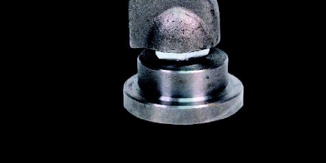 trhrust bearing and cap Pivot en acier zingué, à réglage horizontal, C2000R/5,5 33 30 avec coussinet blindé et bouchon C2000R/50,5 32 30 C2000R/5 C2000R/70 5 3 5