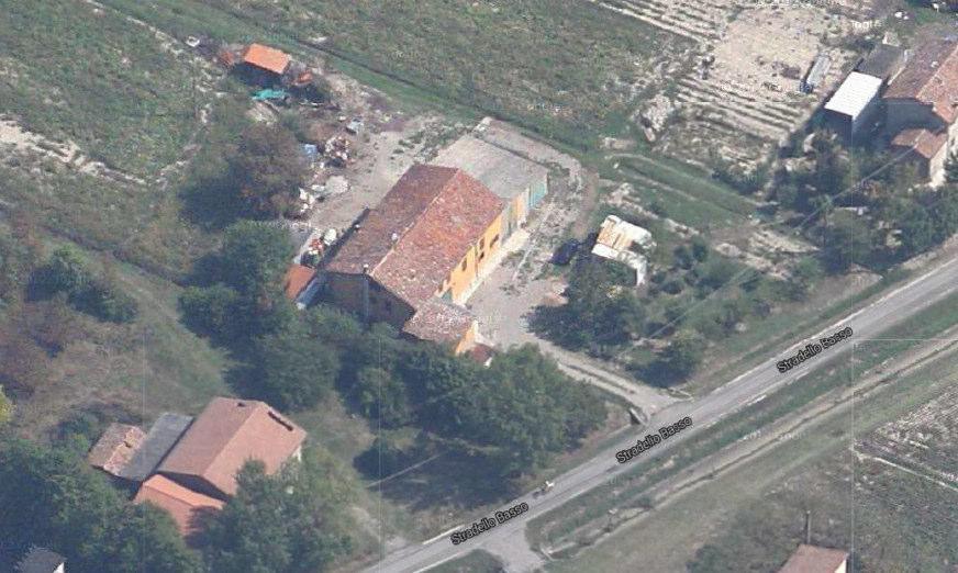 Comune di Soliera (MO) Revisioni vincolo e delocalizzazioni Piano della Ricostruzione Vista del fabbricato da ovest (Fonte Google maps) Non sono presenti tracce di un primo insediamento neppure nelle