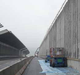 impermeabilizzazione del punto di giuntura tra l intonaco e il muro in calcestruzzo, al fine di