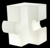 Puzzle corner Lampada in polietilene bianco a forma di puzzle, tridimensionale e componibile.