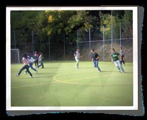 Per le attività sportive la WEP si avvale di allenatori selezionati dal CUS Torino; nato nel 1946, il Centro Universitario Sportivo torinese, braccio