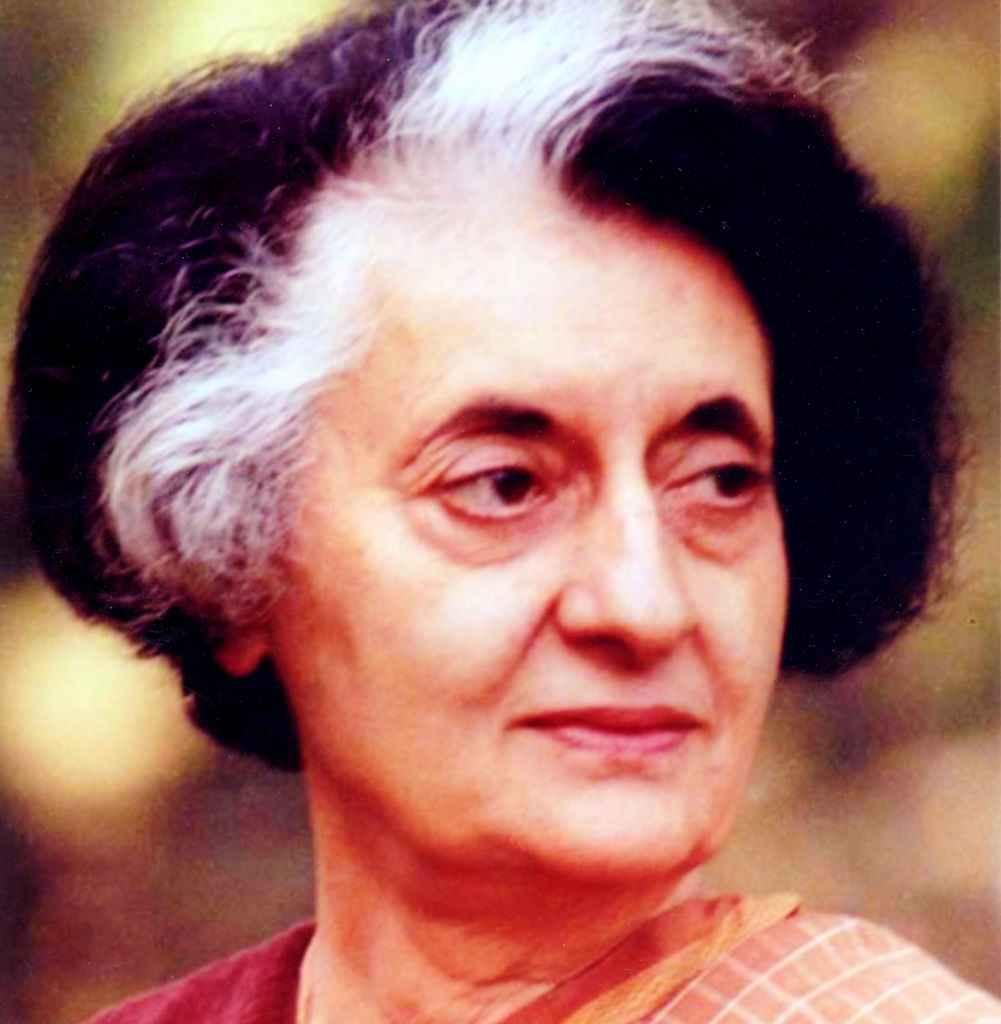 La svolta Indira Gandhi, maggiormente focalizzata sulla regione Potenziamento dell apparato militare avendo come obiettivo il Pakistan