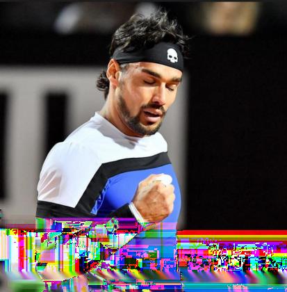 Fognini batte Murray agli Internazionali di Tennis Roma: Finalmente ho fatto vedere chi sono ROMA Fabio Fognini ieri sera ha capito di essere entrato nella storia dopo essere riuscito a battere Andy