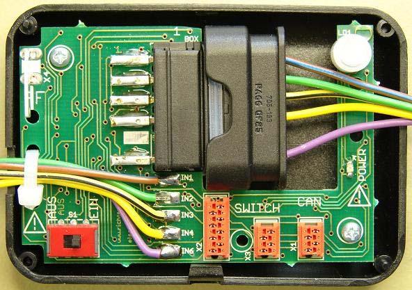 ATTENZIONE il pulsante deve essere su EIN (on ) Collegare il cavo della leva del Cruise Control Collegare il cavo del