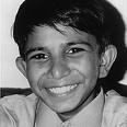 Iqbal Masih Nato nel 1982 a Muridke (Pakistan), già a cinque anni cominciò a lavorare in condizioni di schiavitù.