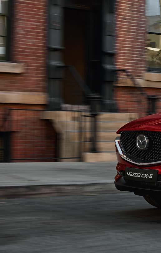 LIBERA IL PILOTA CHE C È IN TE Quando si guida una Mazda non si è mai soli. Questa ineguagliabile sensazione di unità, che noi chiamiamo Jinba Ittai, nella Mazda CX-5 è più forte che mai.