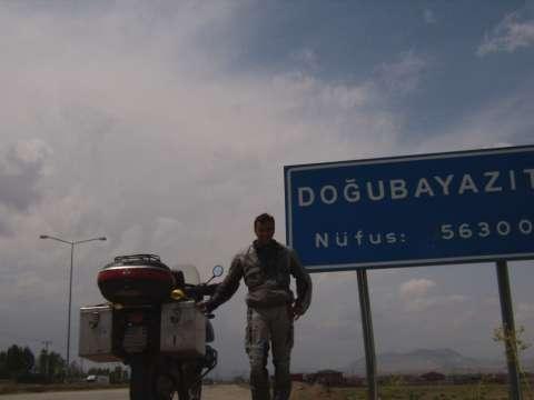2008: a Est verso i Balcani, la Turchia e l Iran 2008 : un viaggio a est mi mancava proprio.