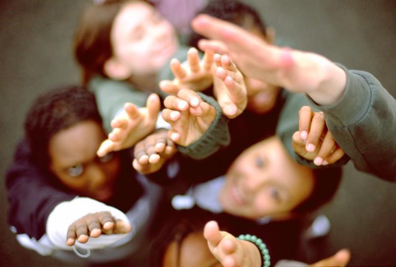 I protagonisti del progetto I giovani (ragazzi della scuole secondaria di primo grado, CLASSE II) I loro genitori Gli