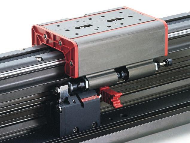 One pneumatic piston lifts an irreversible mechanical end stroke by a toggle system.