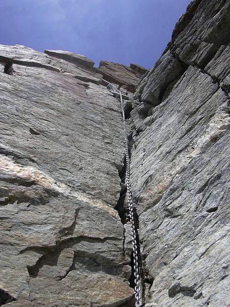 Metamorfiche GNEISS cervino alpi occidentali granito gneiss L arrampicata è basata essenzialmente su fessure e placche, dove