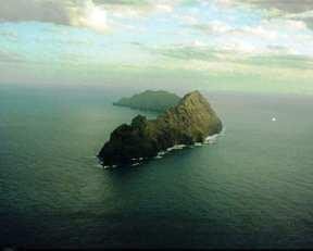 delle Isole Desertas, che rappresenta l ultimo rifugio atlantico per la Foca Monaca, Monachus Monachus, essendo questa la ragione principale della sua creazione nel 1990, e la Riserva Naturale delle