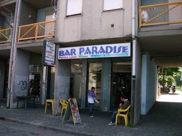 Individuazione planimetrica e foto Immobili ubicati al piano terra del fabbricato prospettante la via M. D Azeglio, località S. Eustachio.