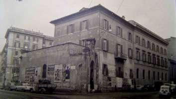 A LA STORIA DELL EDIFICIO A2 CRONOLOGIA: PROGETTO, REALIZZAZIONE E PRINCIPALI TRASFORMAZIONI