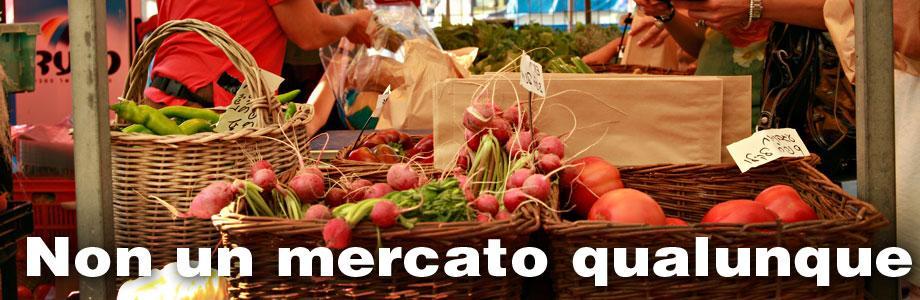 Mercati della Terra RETE INTERNAZIONALE DI MERCATI, PRODUTTORI E CONTADINI LUOGHI DOVE FARE LA SPESA, INCONTRARSI, CONOSCERSI MERCATO GETSITO DA UNA COMUNITA CON VALORI E REGOLE CONDIVISI CIBI BUONI