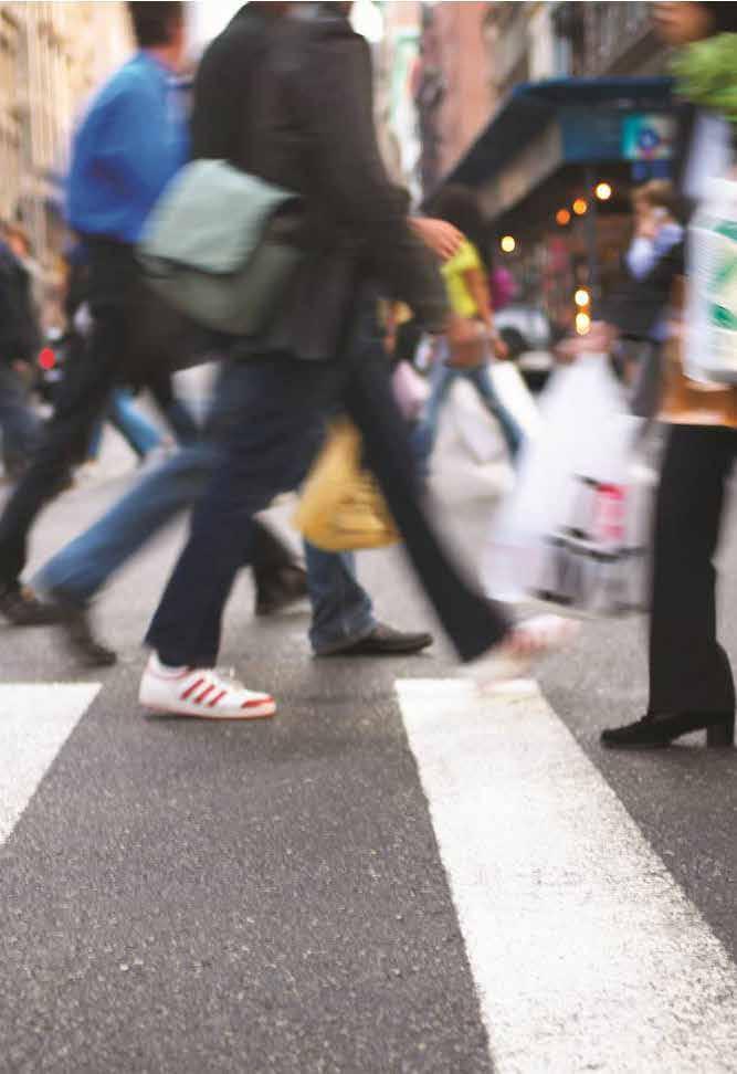 LE PERSONE, FATTORE CENTRALE. Al centro di EPI le persone.