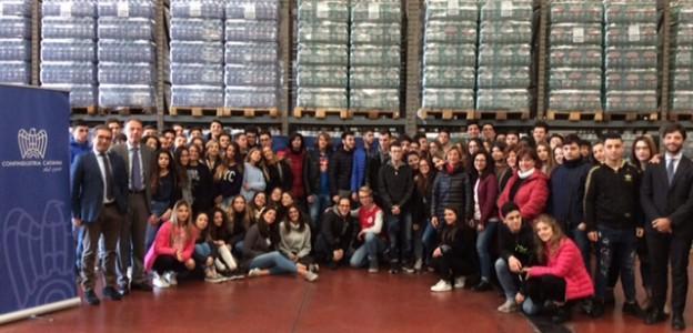 FONDATO DA FRANCESCO FORESTA Home Giornata nazionale della PMI Imprese aperte a 70 studenti OTTAVA EDIZIONE Giornata nazionale della PMI Imprese aperte a 70 studenti L'iniziativa, promossa da Piccola