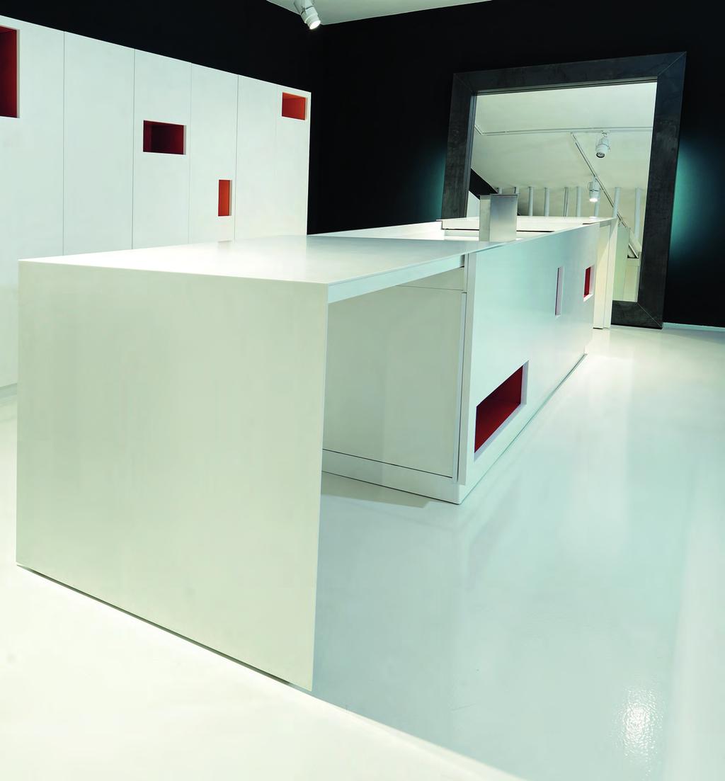 Concept Mondrian Sistema modulare di cucina realizzabile in tutte le finiture TM Italia. Ante e frontali possono essere di spessore 22 mm o 28 mm, hanno bordo dritto o inclinato.