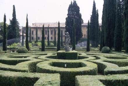 IL RESTAURO Ogni intervento di manutenzione, conservazione e restauro di un giardino