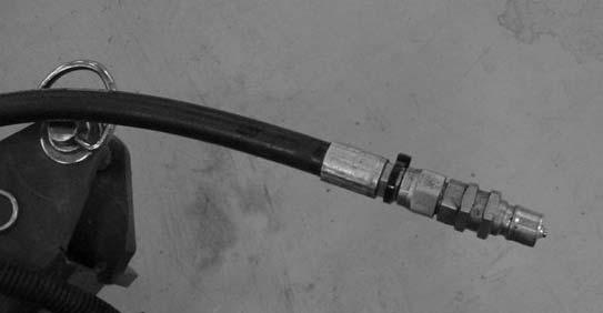 Nota: Contrassegnate il flessibile dell alta pressione con una fascetta per cavi, o materiale analogo, per identificare il