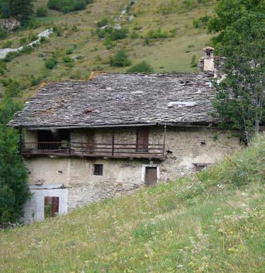 LP pignatte e mattoni forati, serramenti di recupero).