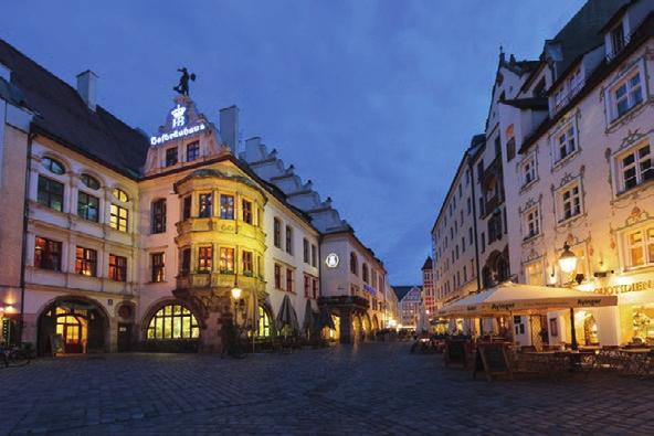 /Fortezza Brenner/Brennero Innsbruck Hbf Jenbach Wörgl Kufstein Rosenheim München Ost München Hbf EC 88 07:40* 08:47* 09:04 09:43 09:59 10:34 11:04 11:15 12:00 12:40 13:01 13:16 13:26 13:47 14:15