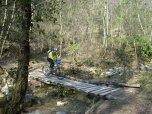 Si entra poi nel bosco seguendo un sentiero abbastanza