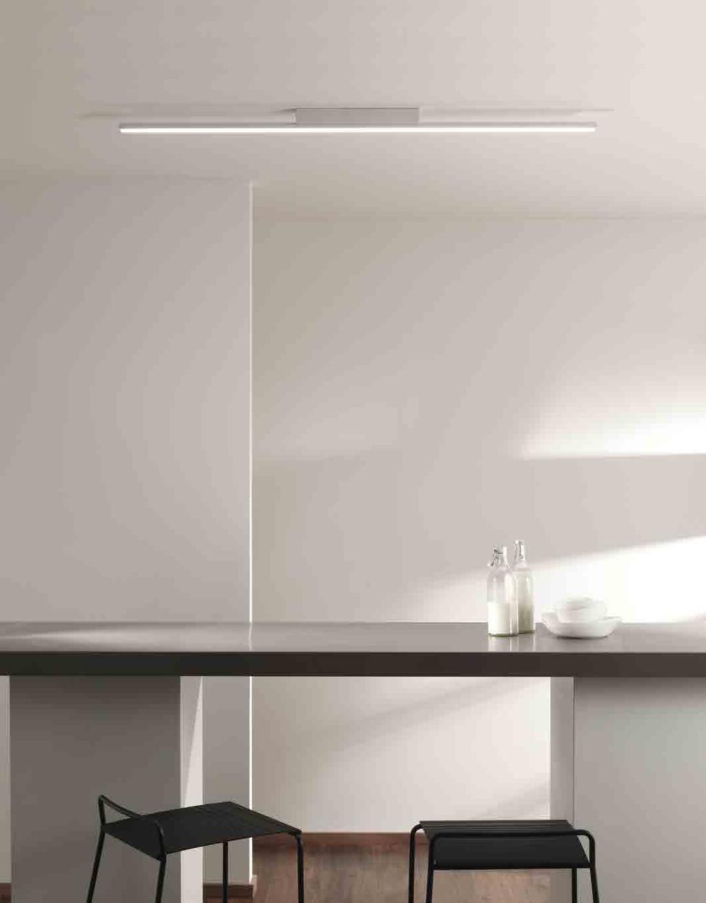 MARTINA Lampada a LED da soffitto a diffusione. Corpo in alluminio verniciato con possibilità elementi di diversi colori secondo palette RAL. Illuminazione inferiore.