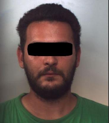 Il reo veniva accompagnato presso la propria abitazione ove dovrà scontare una pena relativa ad una condanna per furto in abitazione commesso il 17 ottobre 2015 ad Ancona.