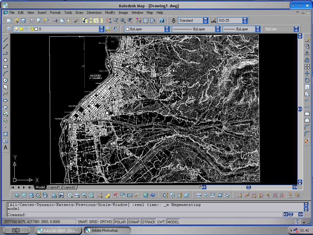 Ogni file è formato da NOME.ESTENSIONE per esempio lago.shp ed ogni file condivide con gli altri il proprio nome. Tutti i file di uno Shapefile sono allocati nella stessa directory.