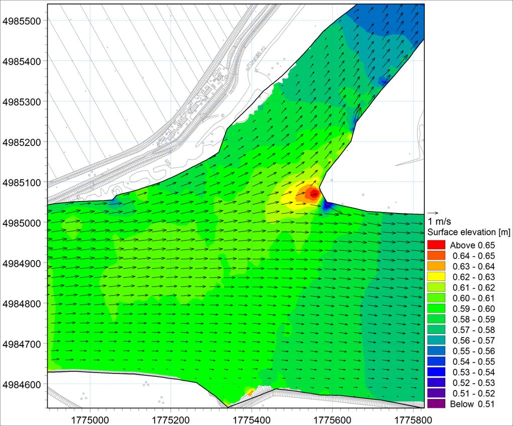 Figura 6-7 Particolare della distribuzione delle quote di pelo libero e dei vettori velocità relativi alla simulazione 3 (scenario attuale - Q=2193 m 3 /s - P.L. mare=0,00 m).