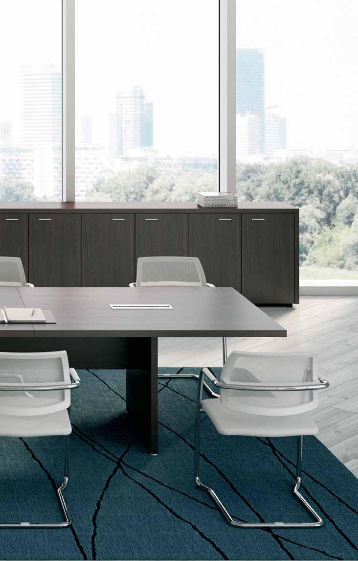 FINITURE E COLORI Piani di lavoro, fianchi, top, ante e schiene contenitori WE Wengé NA Noce Albany Modesty panel e monoblocchi metallici Bianco RAL 9003 (effetto opaco) Traverse