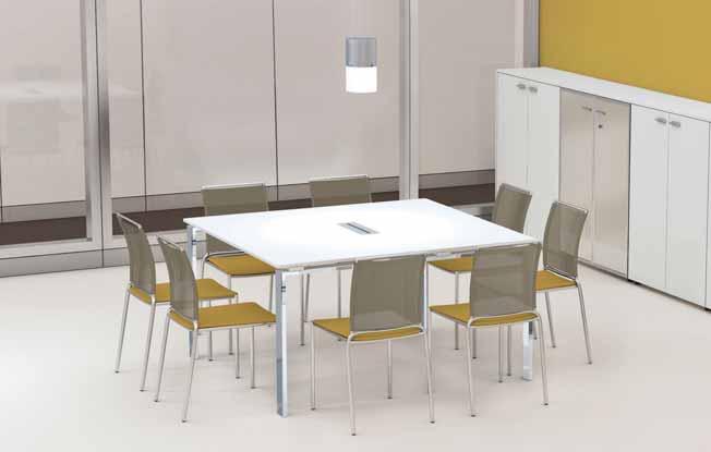 DORIA MEETING Tavoli riunione a piano unico disponibili nelle dimensioni 100 x 100 cm., 100 x 200 cm. e 100 x 240 cm.
