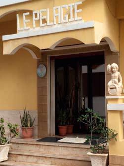 Hotel Le Pelagie Lampedusa Paese Posizione: a pochi passi dalla centralissima Via Roma, cuore pulsante dell isola e a 300 mt dal mare.