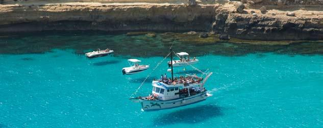 EXTRACATALOGO Lampedusando Navigare tra suggestive grotte, maestosi strapiombi e fondali dagli incantevoli colori Incontrare da vicino delfini e tartarughe Scoprire le tradizioni locali e soprattutto