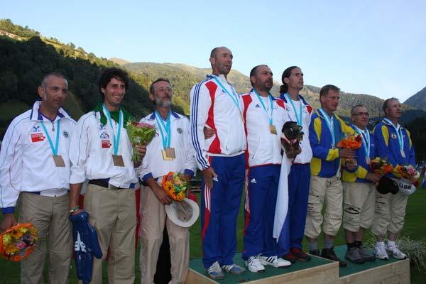 29 Agosto 4 Settembre Donnersbach (AUT) Campionati del Mondo 3D Sonia Bianchi e Finessi Monica entrano a far parte della squadra femminile con Rizzi