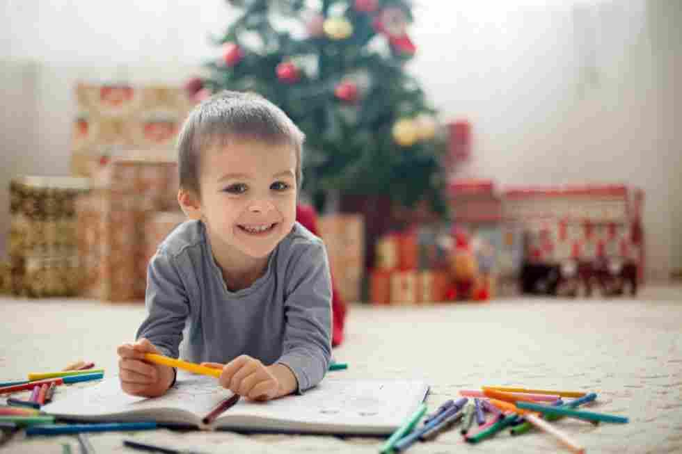 3 / 5 #BlueBalloon Per migliorare la vita dei bambini atopici, colpiti da una patologia che interessa 1 bambino su 5, continua l'impegno di La Roche-Posay, già