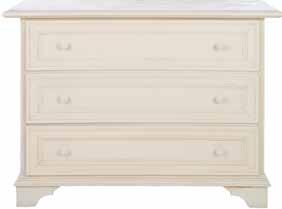 3 drawers chest / Chiffonier 3 tiroirs 1998325950003 832778 Mobile buffet